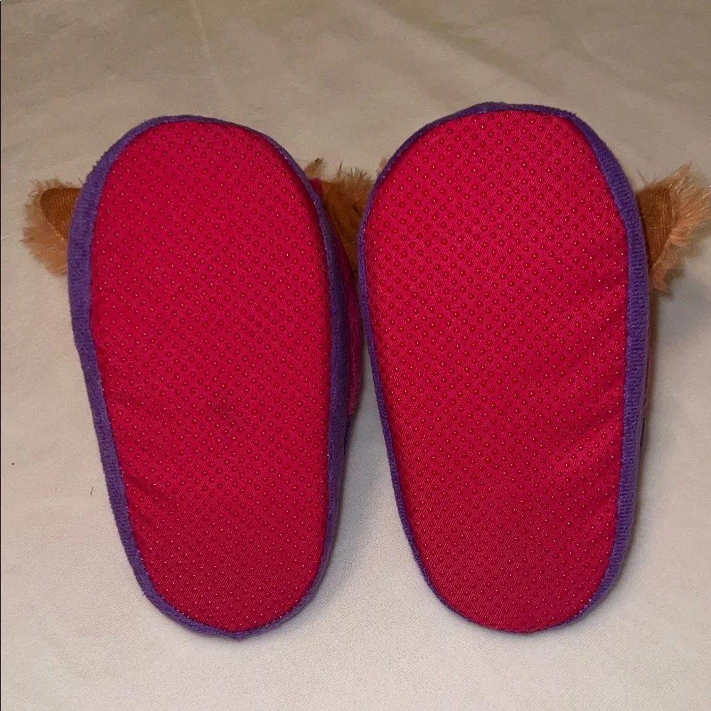 Stompeez‎ Paw Patrol Skye Slippers – Size S/M – EUC